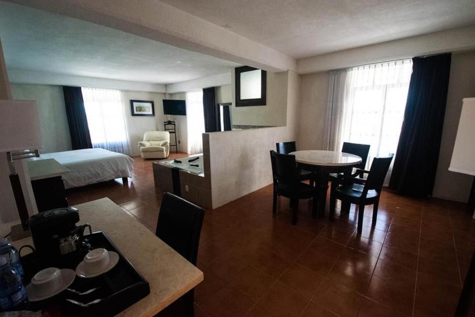 Hotel Santa Fe Tlatlauquitepec エクステリア 写真