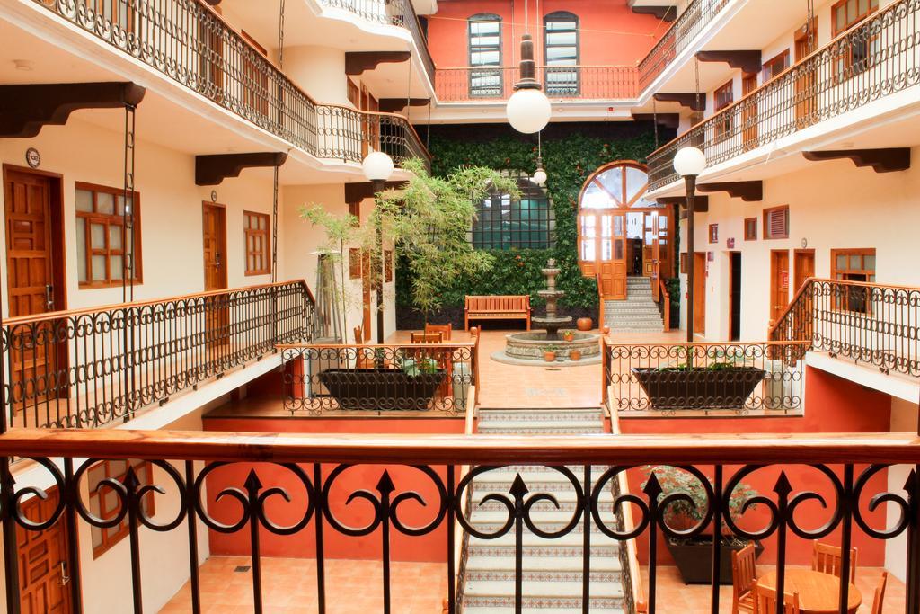 Hotel Santa Fe Tlatlauquitepec エクステリア 写真