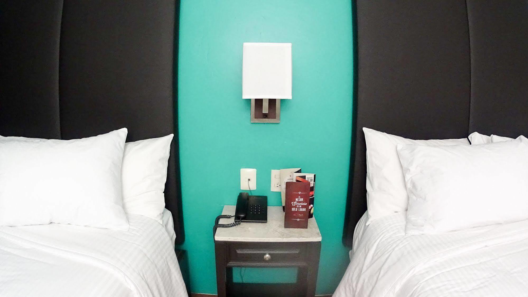 Hotel Santa Fe Tlatlauquitepec エクステリア 写真