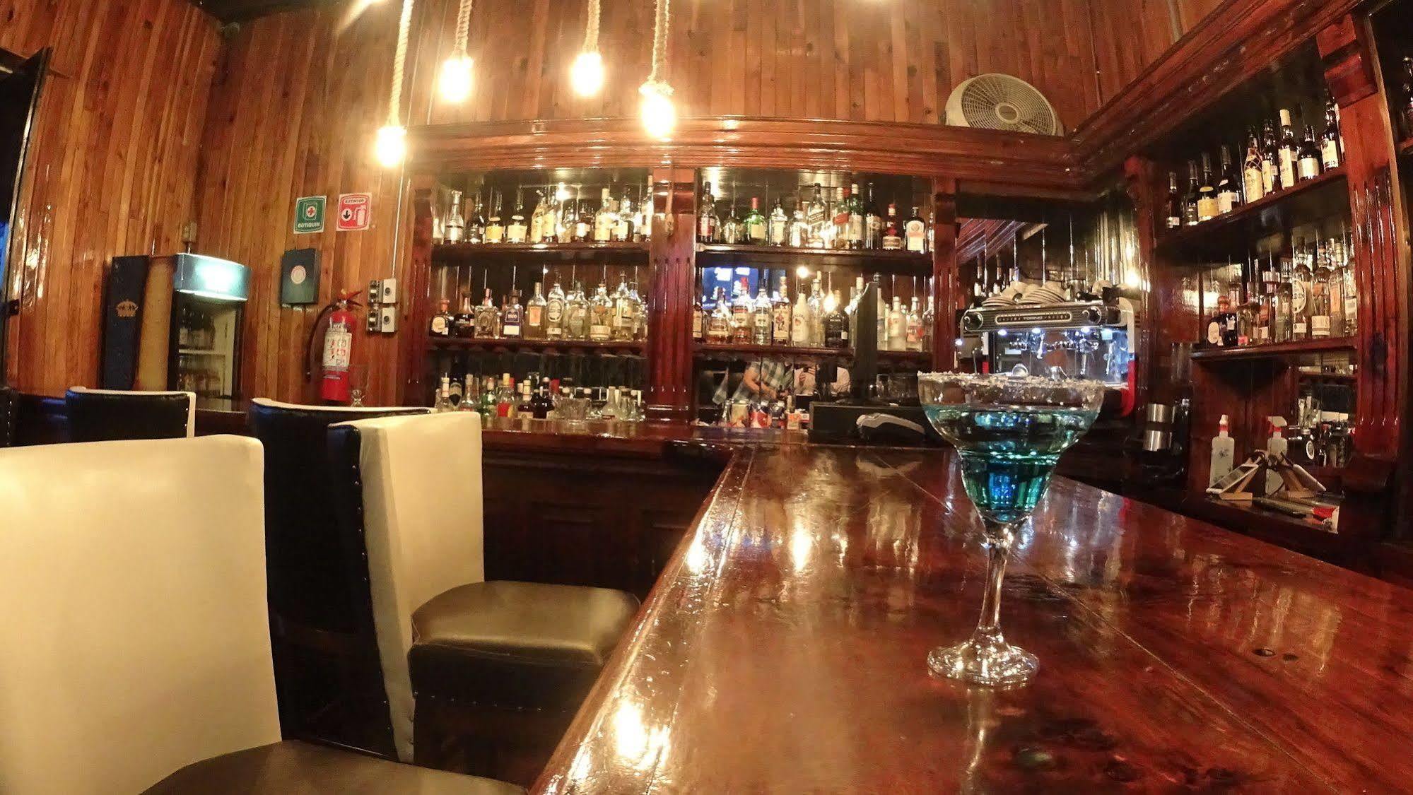 Hotel Santa Fe Tlatlauquitepec エクステリア 写真